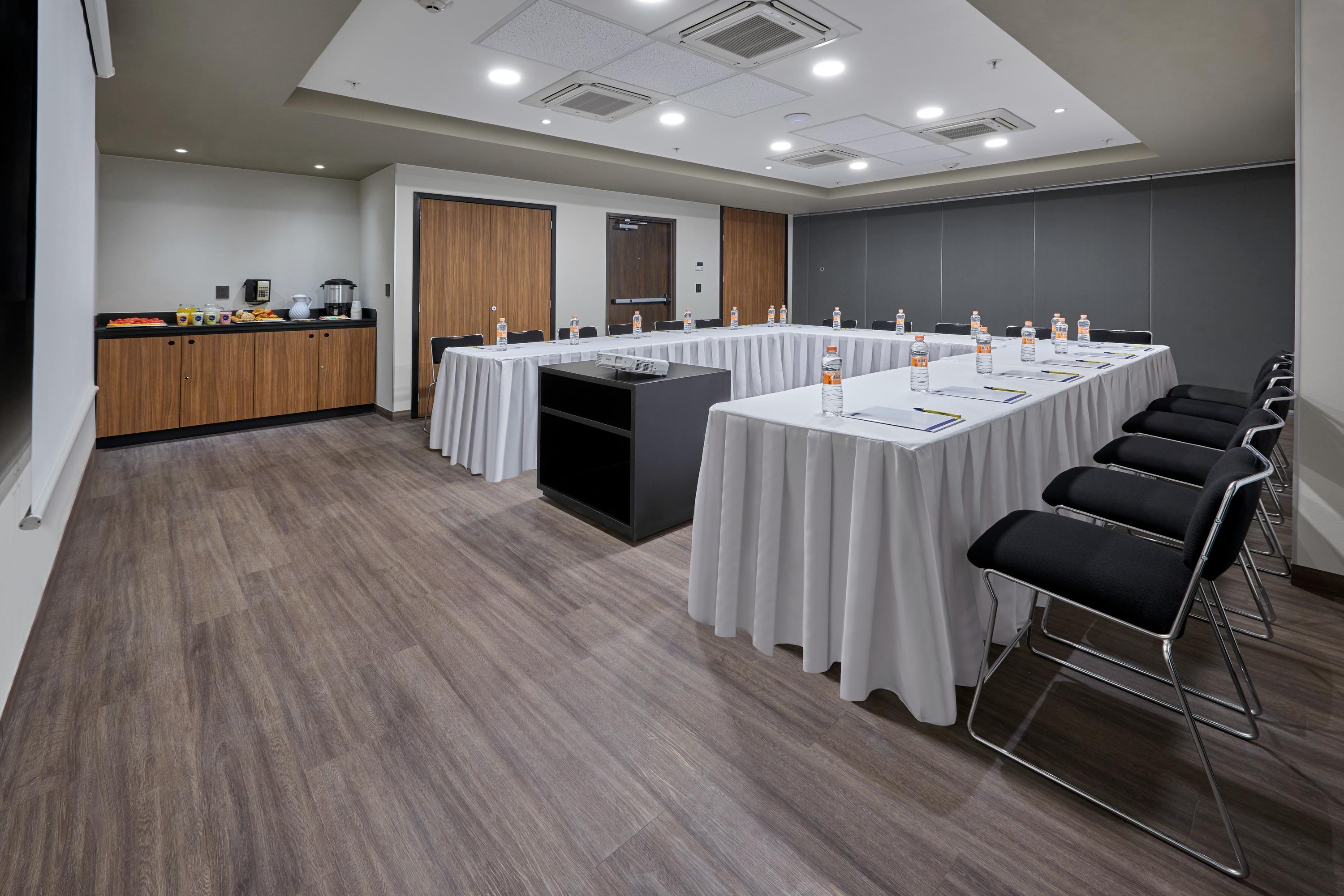 City Express By Marriott Guaymas Exterior photo